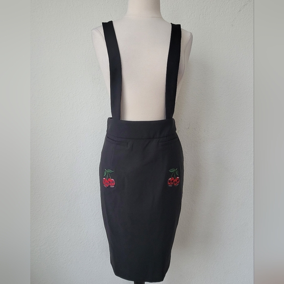 Royal Monk Unique Vintage Retro Cherries Jumper - Picture 2 of 14